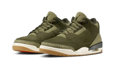 Air Jordan 3 Family Affair - image 2