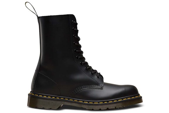 Dr. Martens 1490 Black Smooth Leather - image 1