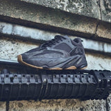 Adidas Yeezy 700 Utility Black - image 6