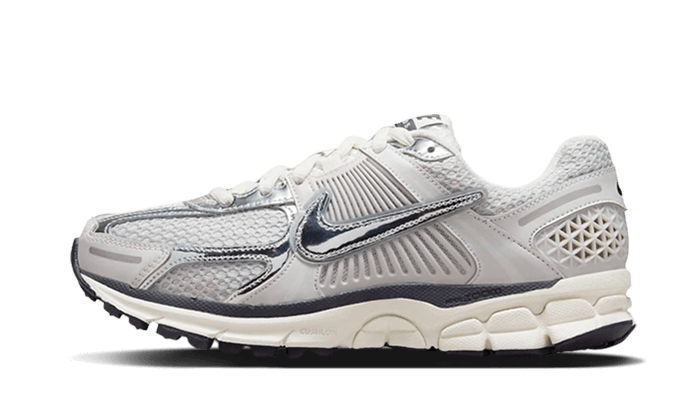 Nike Zoom Vomero 5 Photon Dust - image 1