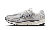 Nike Zoom Vomero 5 Photon Dust - image 1