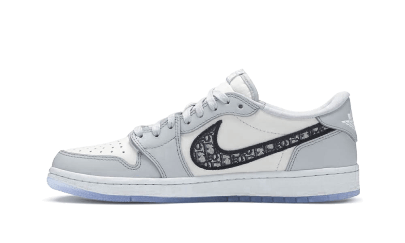 Air Jordan 1 Low Dior - image 1
