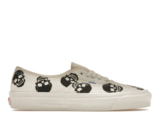 Vans Authentic 44 DXNeedlepoint Skulls - image 1