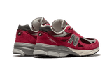 New Balance 990 V3 Scarlet - image 3