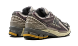 New Balance 1906R Licorice - image 3