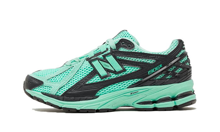New Balance 1906R Size Green Black - image 1