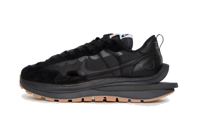 Nike Vaporwaffle Sacai Black Gum - image 1