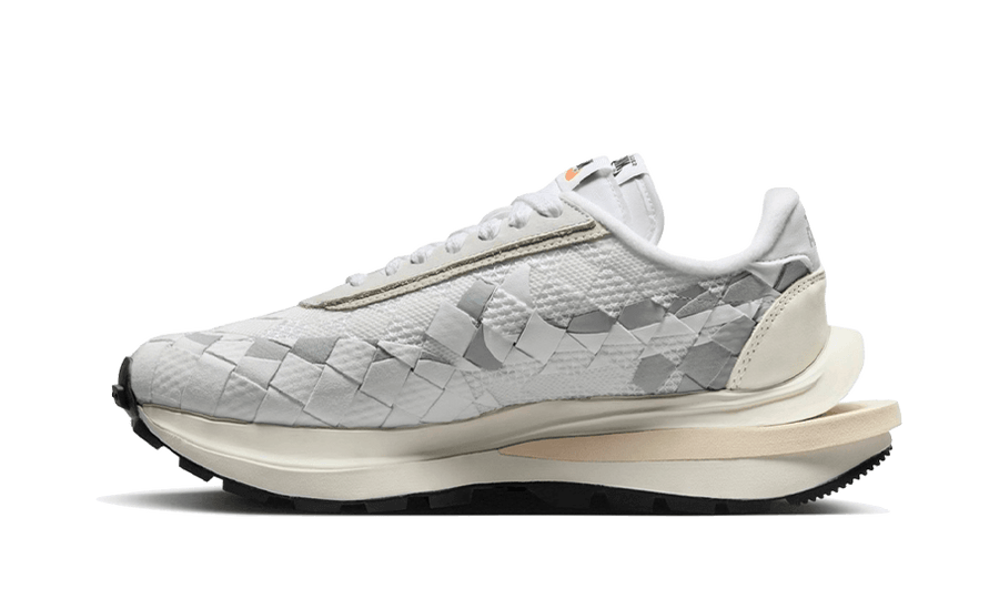 Nike Vaporwaffle Woven Sacai Jean Paul Gaultier White - image 1
